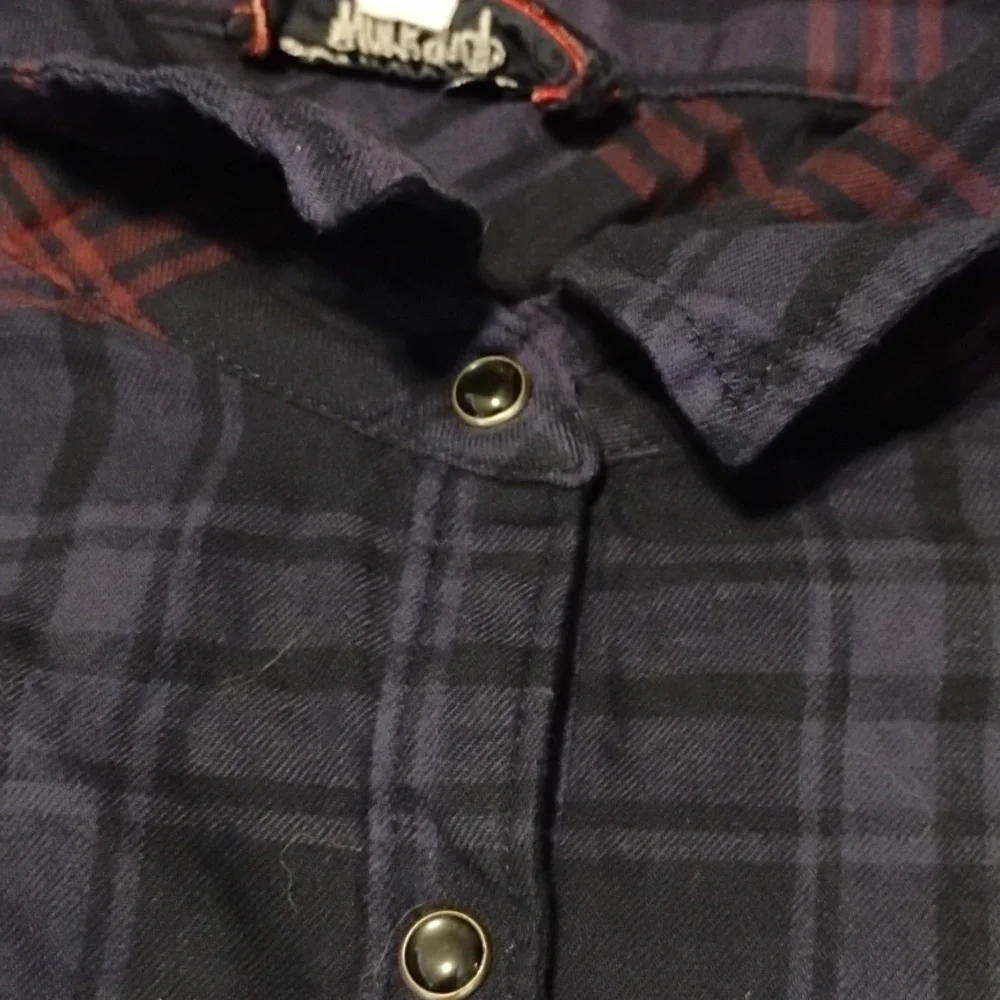 Johnny Was Workshop Emiko Velvet Back Oversized Plaid Shirt - Picture 3 of 8